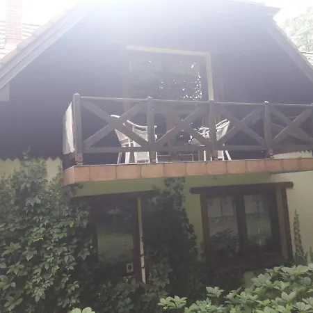 Dom wakacyjny Jurajskie Zacisze *